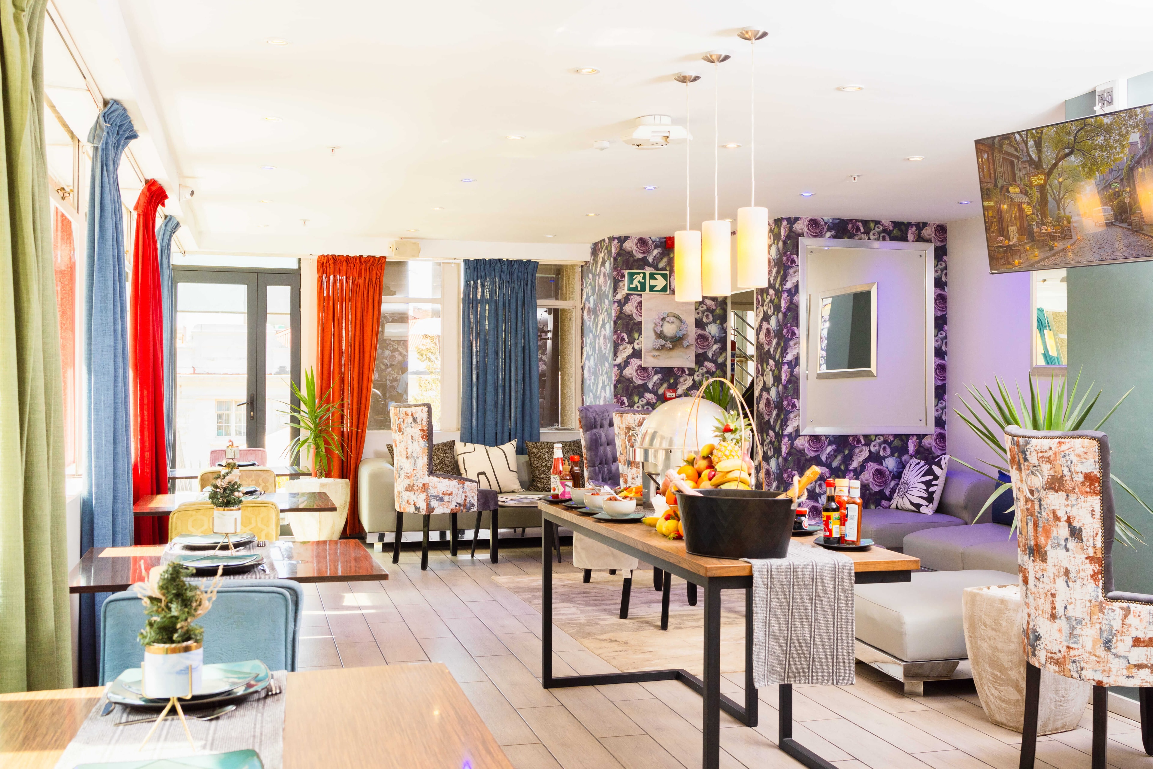 The Reef Hotel Premium Lounge