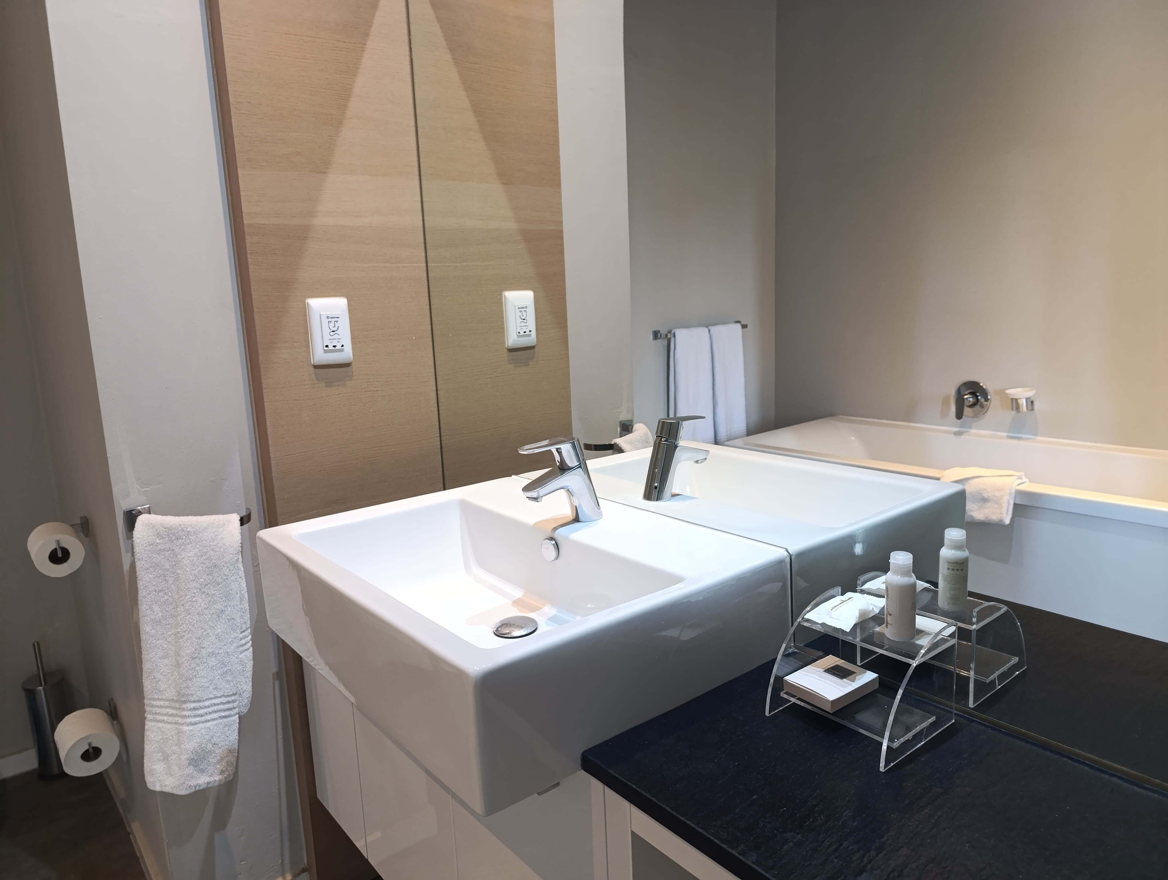 Premium Room - View 3